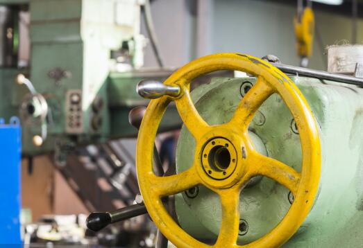 小型電機(jī)四十八伏,討論小型電機(jī)的電壓需求