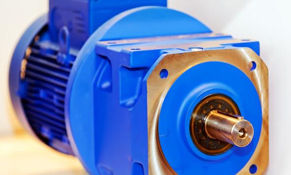 同步電機(jī)能用直流電嗎，討論同步電機(jī)的電源類型