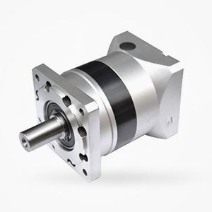 裝甲車輛啟動電機，裝甲車輛啟動電機的工作原理和維護方法