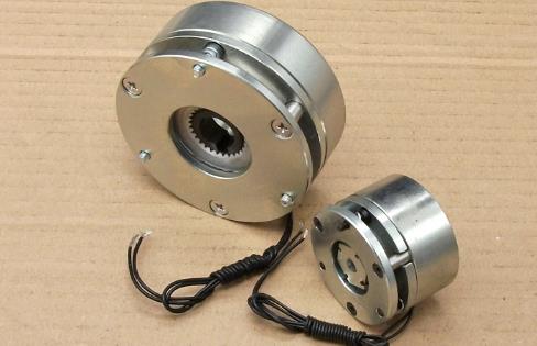 ybs系列皮帶電機(jī)型號(hào),詳細(xì)介紹ybs系列皮帶電機(jī)的型號(hào)和特點(diǎn)