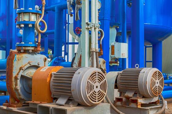 三相3千瓦電機多少電流,三相電機的額定電流