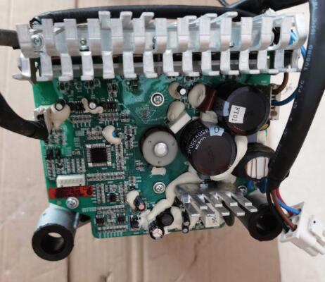 車(chē)庫(kù)電機(jī)門(mén)的調(diào)整，車(chē)庫(kù)電機(jī)門(mén)調(diào)整方法