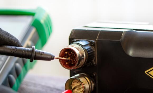 常州創(chuàng)偉步進電機，步進電機的特點和應(yīng)用介紹